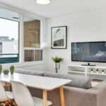 Living Room - TV - View - 2B